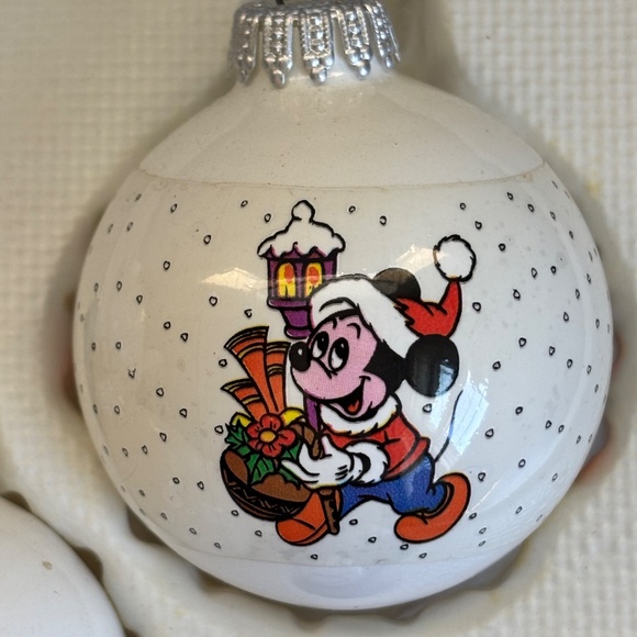 VINTAGE Walt DISNEY Santa MICKEY MOUSE Set 5 Christmas Glass Ball Ornaments BOX - Picture 6 of 16